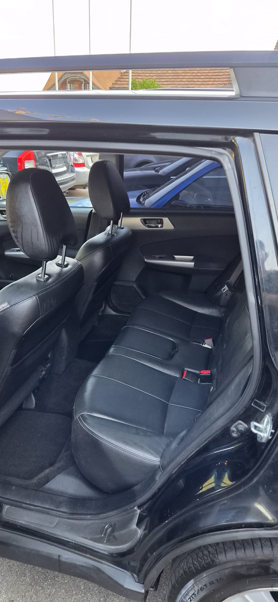 SUBARU Forester 2.5XT Comfort Automatic-image-4