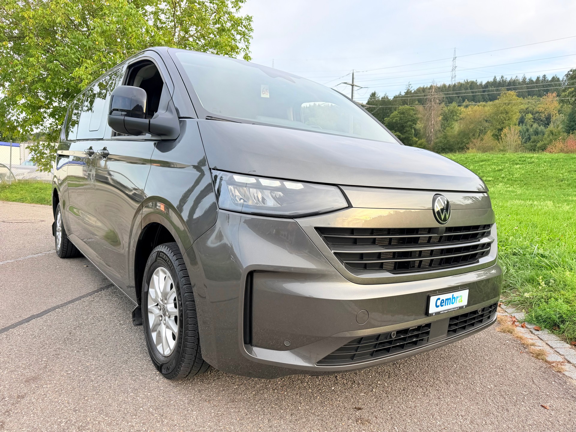 VW CARAVELLE 2.0 TDI "CH WAGEN" EXTRA LANG. LWB 4-MOTION AUTOMAT 8. MIT 9 SITZE. MIT 5 TÜREN. 3500 MM.-image-10