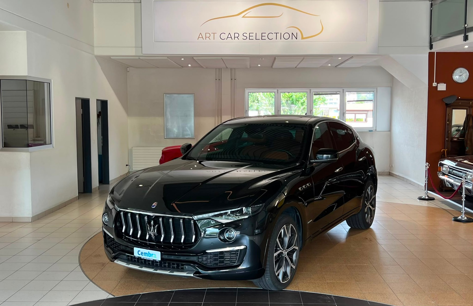 MASERATI Levante S 3.0 V6 GranLusso 430PS Automatica *Ermenegildo Zegna Edition* Neues Facelift Modell-image-0