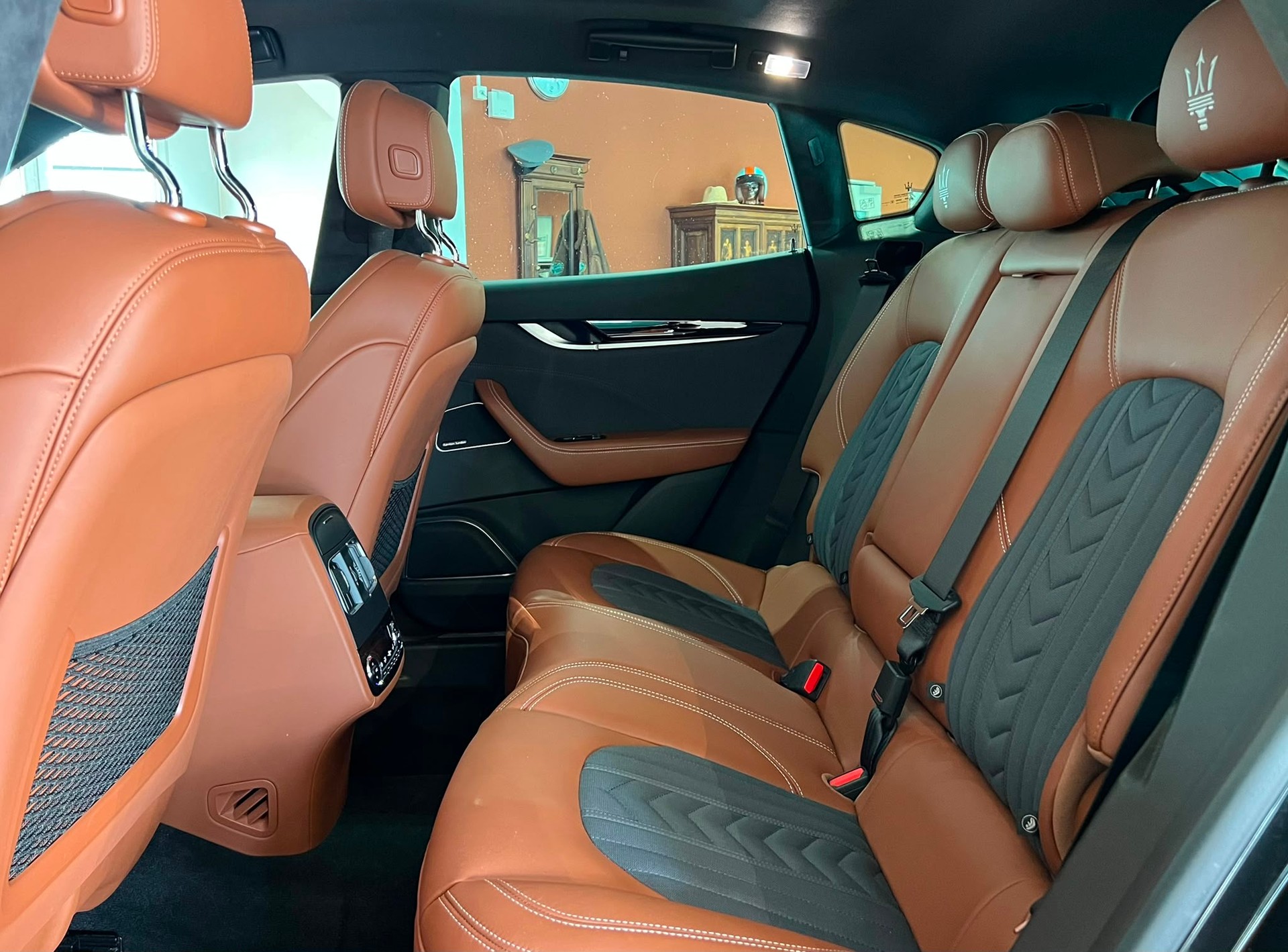 MASERATI Levante S 3.0 V6 GranLusso 430PS Automatica *Ermenegildo Zegna Edition* Neues Facelift Modell-image-8
