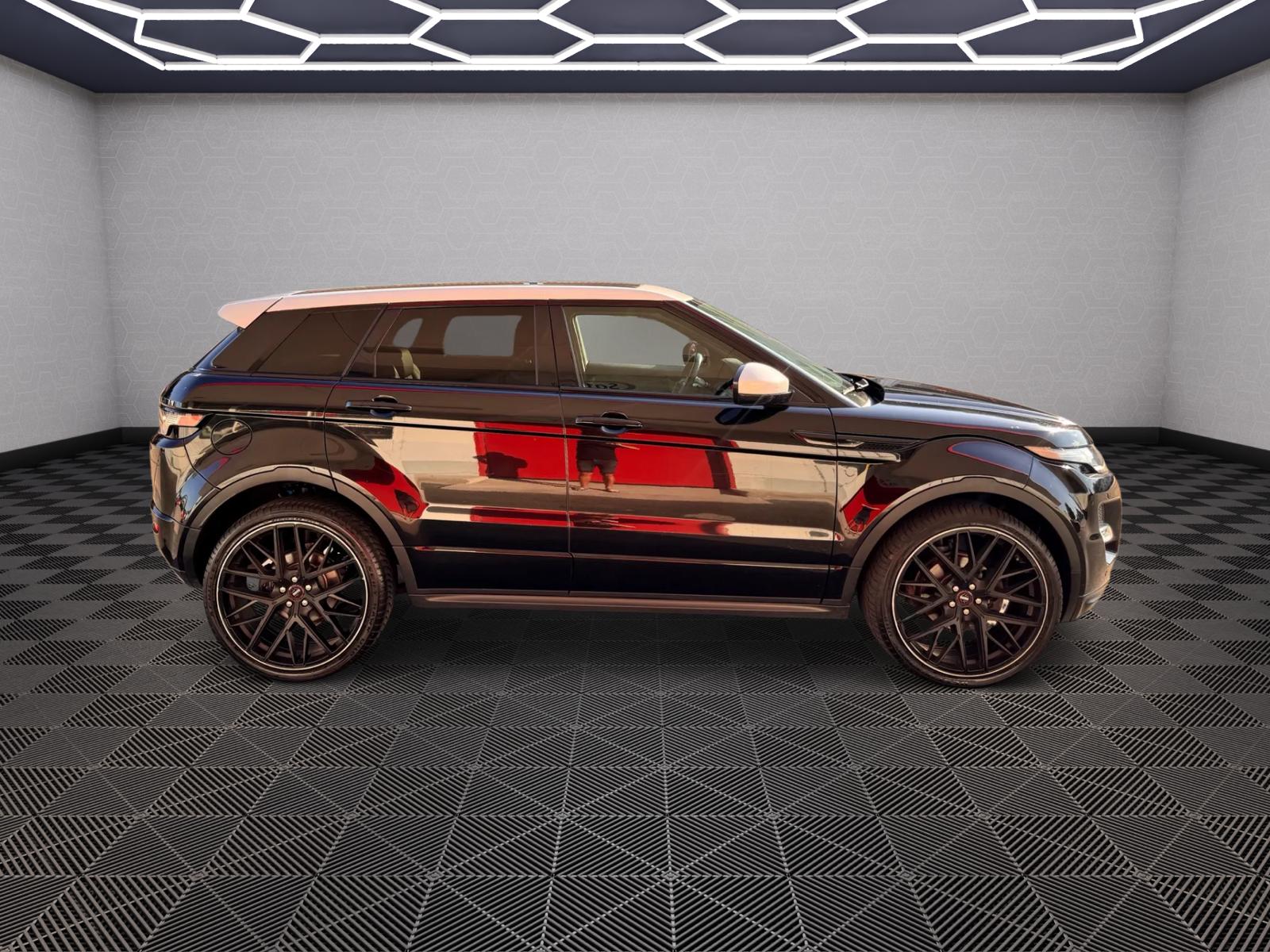 LAND ROVER Range Rover Evoque 2.2 SD4 Dynamic AT9-image-4