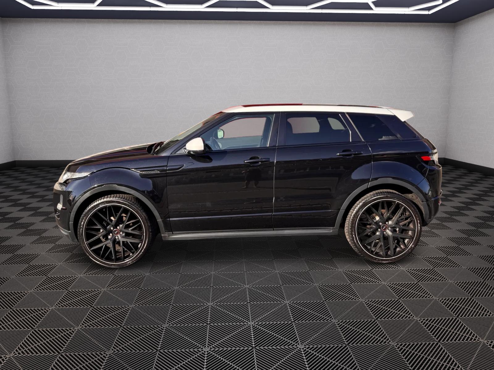 LAND ROVER Range Rover Evoque 2.2 SD4 Dynamic AT9-image-1