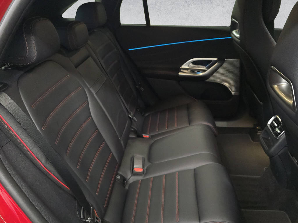 MERCEDES-BENZ GLC 400 4Matic EQ-image-12
