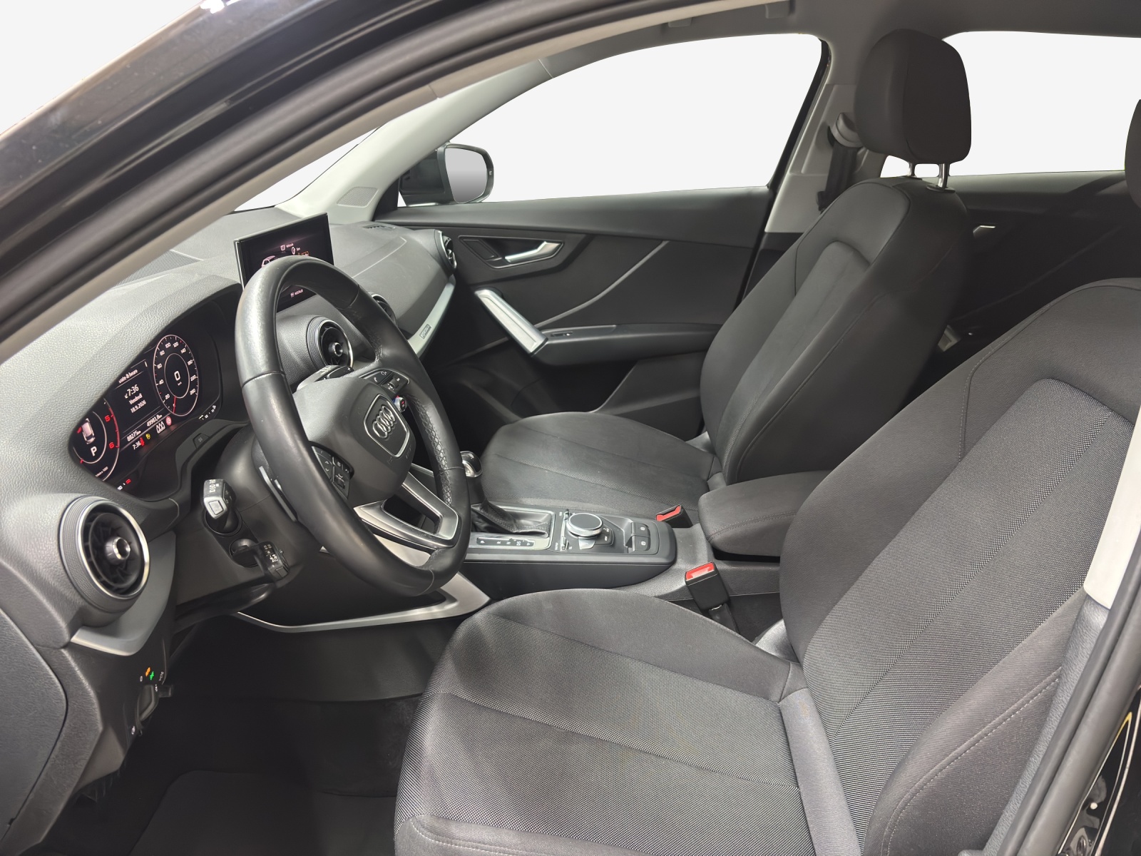 AUDI Q2 35 TDI S line quattro S-tronic-image-7