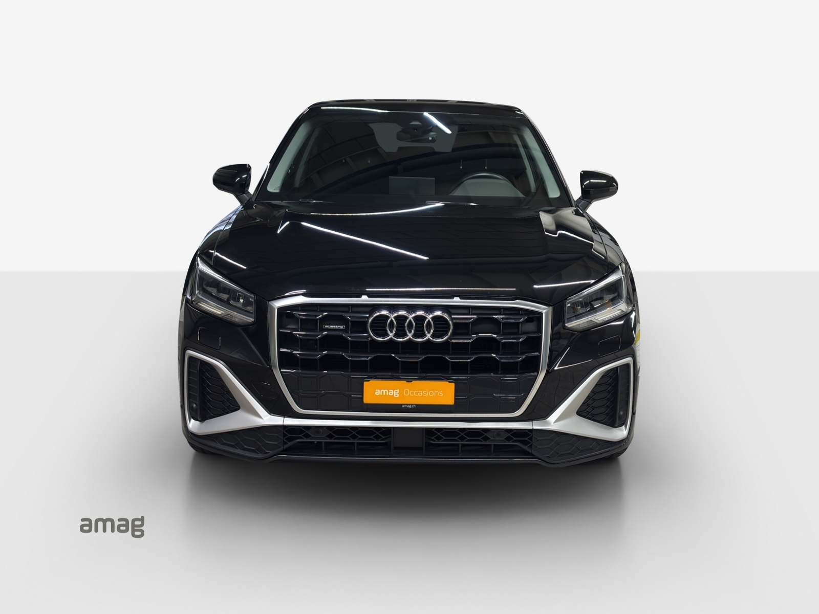 AUDI Q2 35 TDI S line quattro S-tronic-image-6