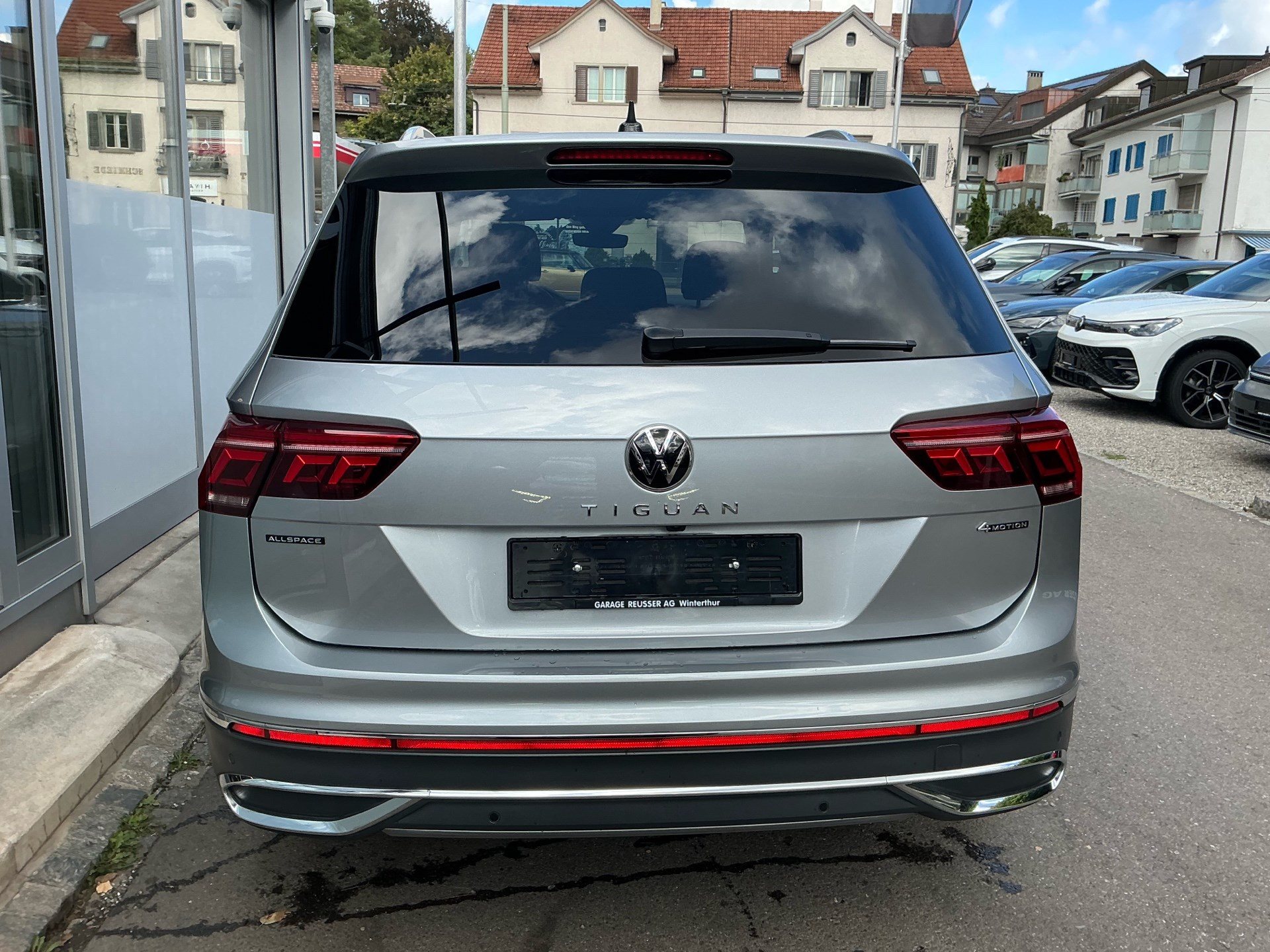 VW Tiguan Allspace ELEGANCE 193PS DSG 4 MOTION *** 7- SITZER & ANHÄNGEKUPPLUNG ***-image-4