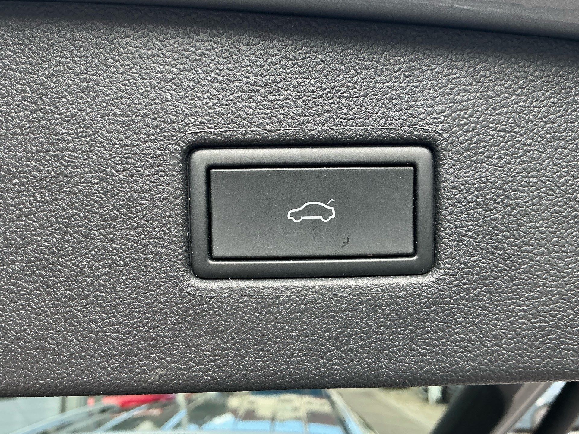 VW Tiguan Allspace ELEGANCE 193PS DSG 4 MOTION *** 7- SITZER & ANHÄNGEKUPPLUNG ***-image-25