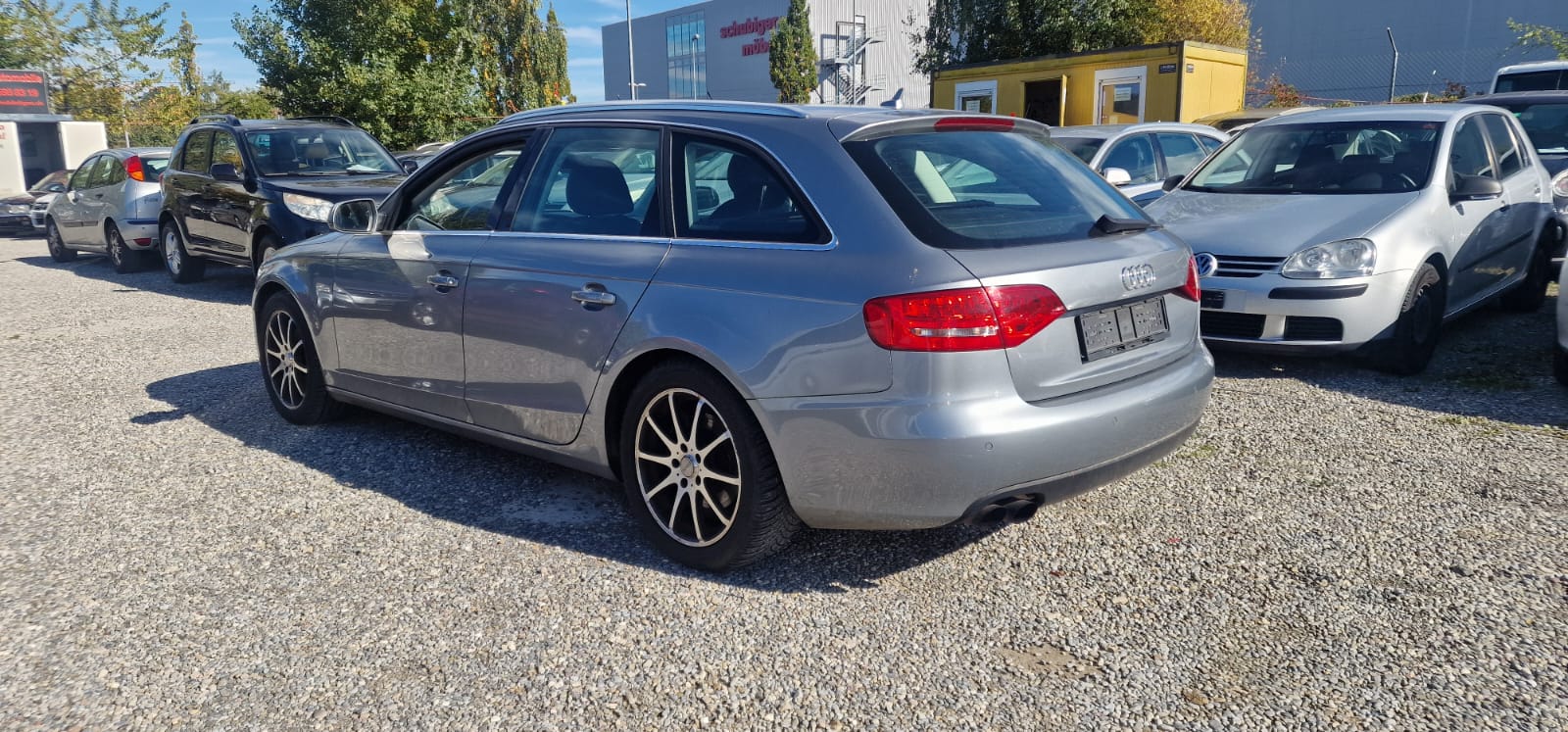 AUDI A4 Avant 1.8 TFSI quattro-image-3