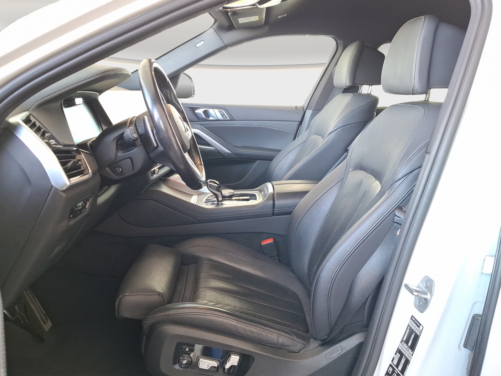 BMW X6 xDrive 48V 30d M Sport Steptronic // 1.Hand // CH Fahrzeug-image-8