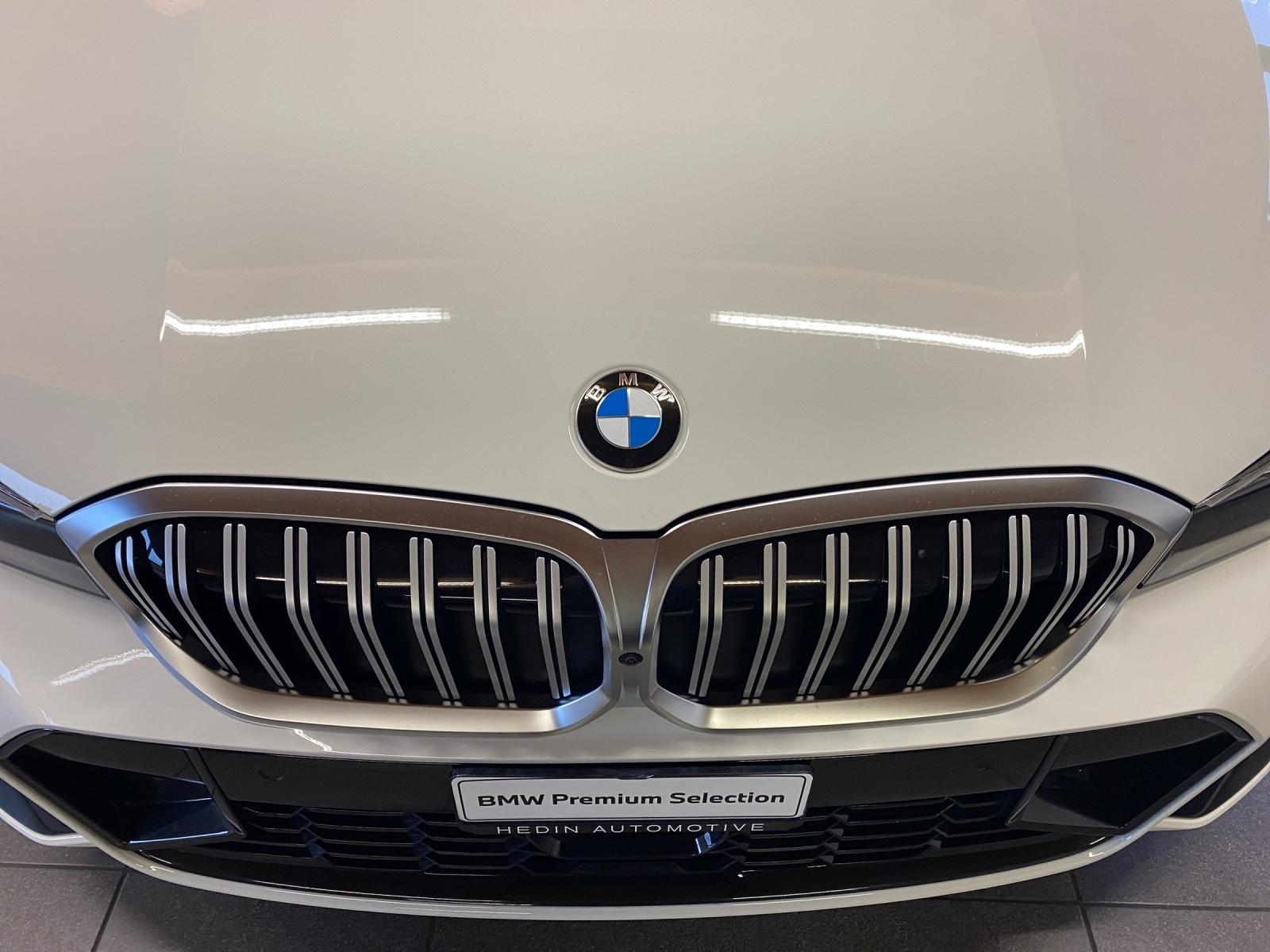 BMW 320d xDrive SAG Touring-image-22