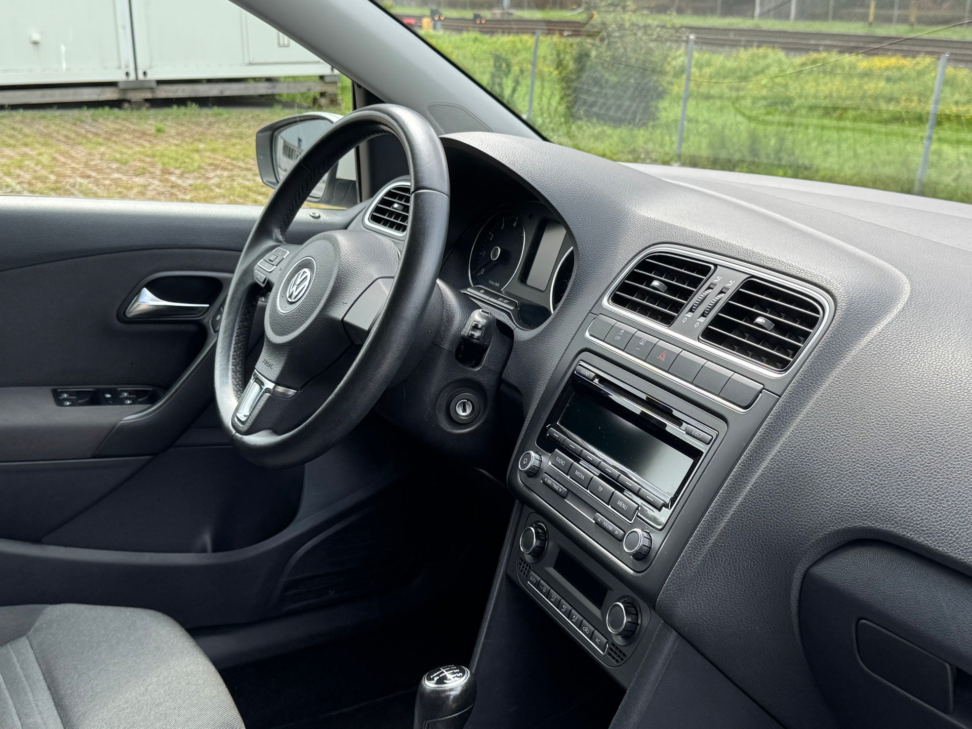VW Polo 1.4 16V Comfortline-image-11