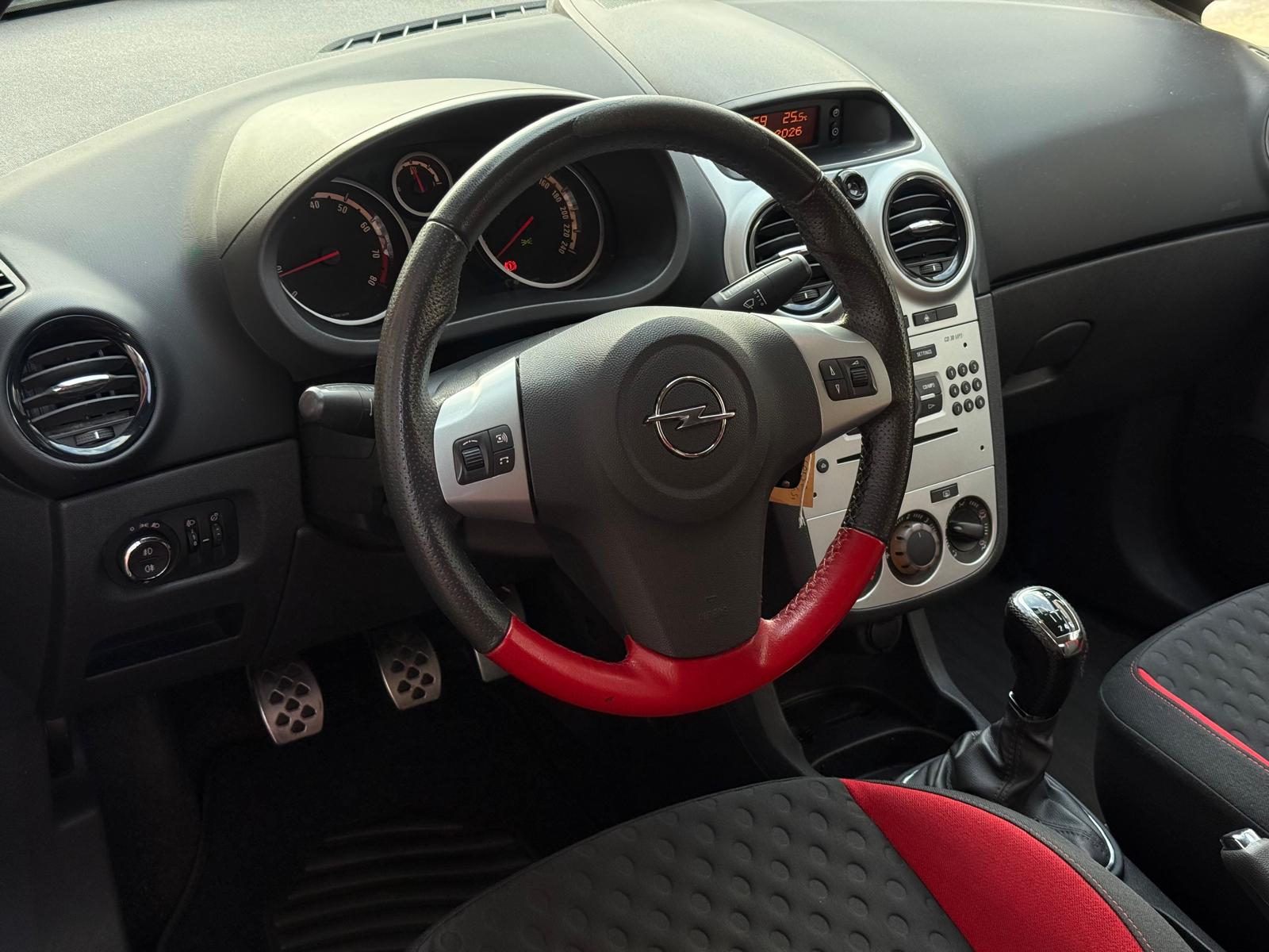 OPEL Corsa 1.6 Turbo GSi / MFK 08.2026-image-10