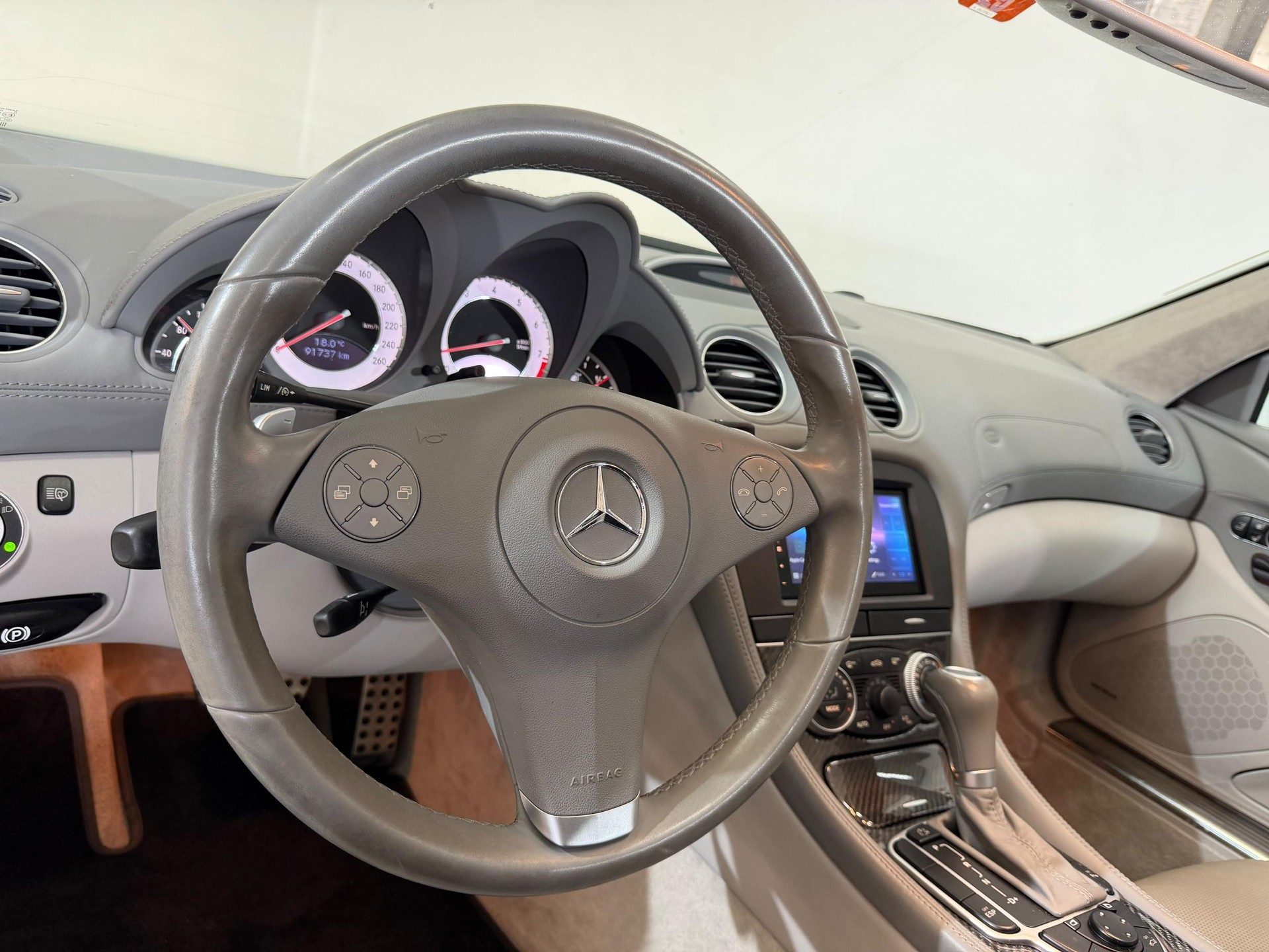 MERCEDES-BENZ SL 350 7G-Tronic-image-10