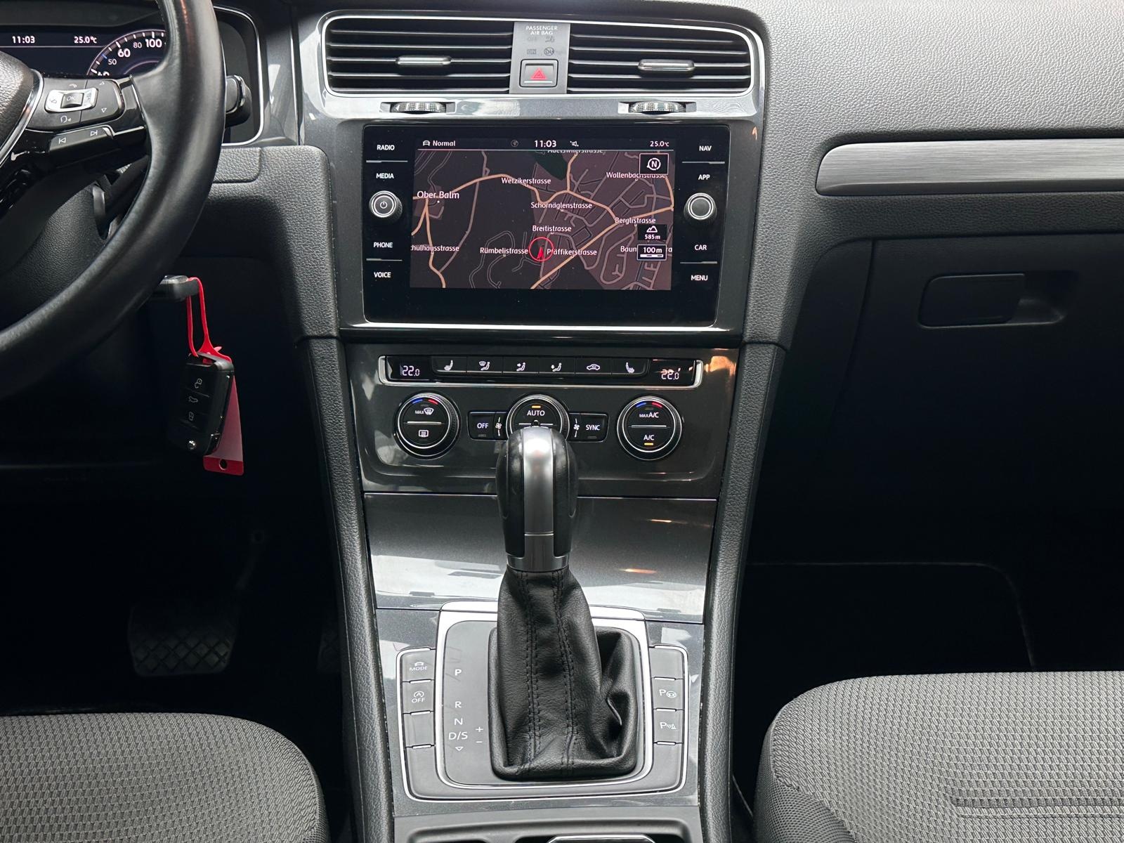 VW Golf Variant 1.5 TSI EVO Comfortline DSG-image-17