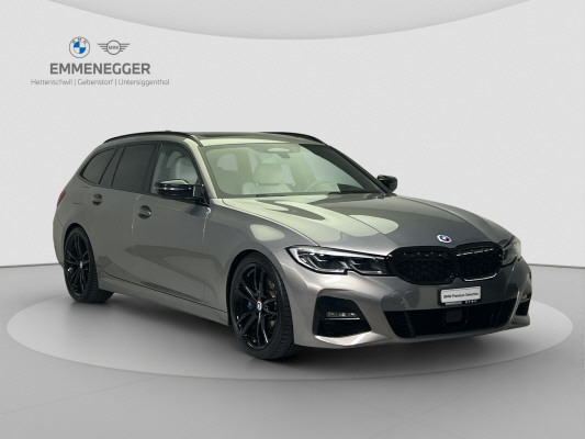 BMW 330i xDriveTouring MSport-image-2