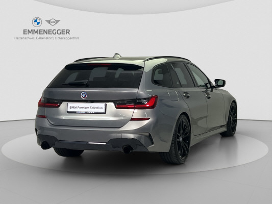 BMW 330i xDriveTouring MSport-image-3