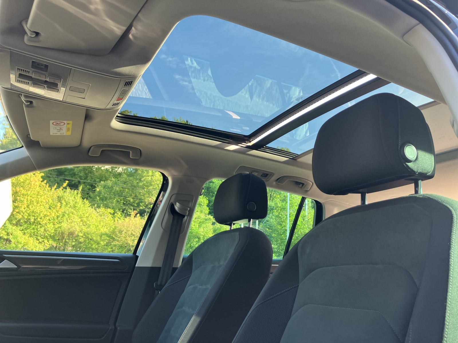 VW Tiguan 2.0TSI Highline 4Motion DSG-image-9