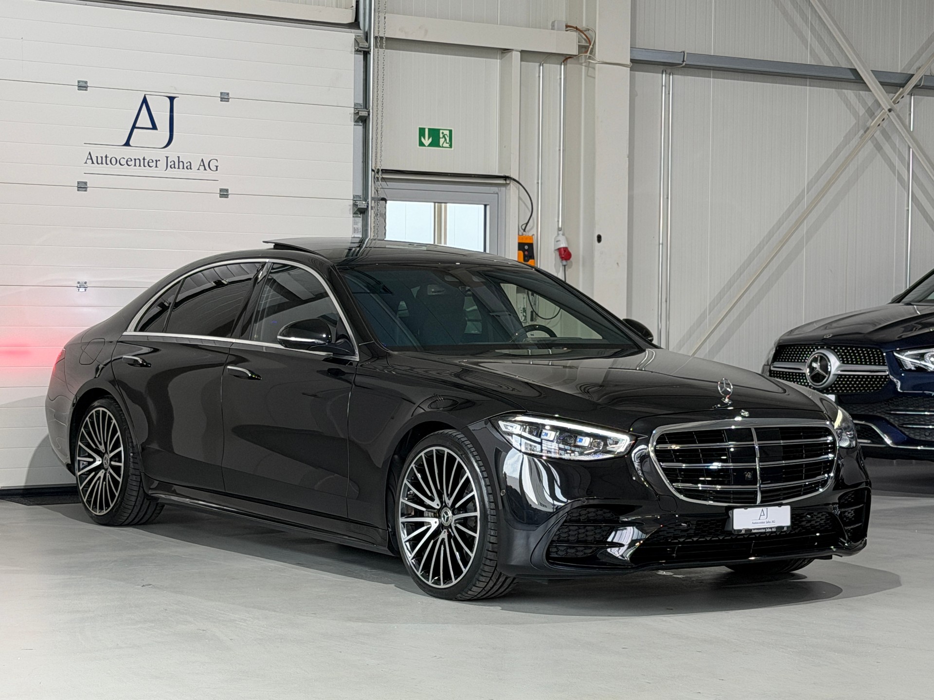 MERCEDES-BENZ S 400 d L AMG Line 9G-Tronic (CH)-image-4