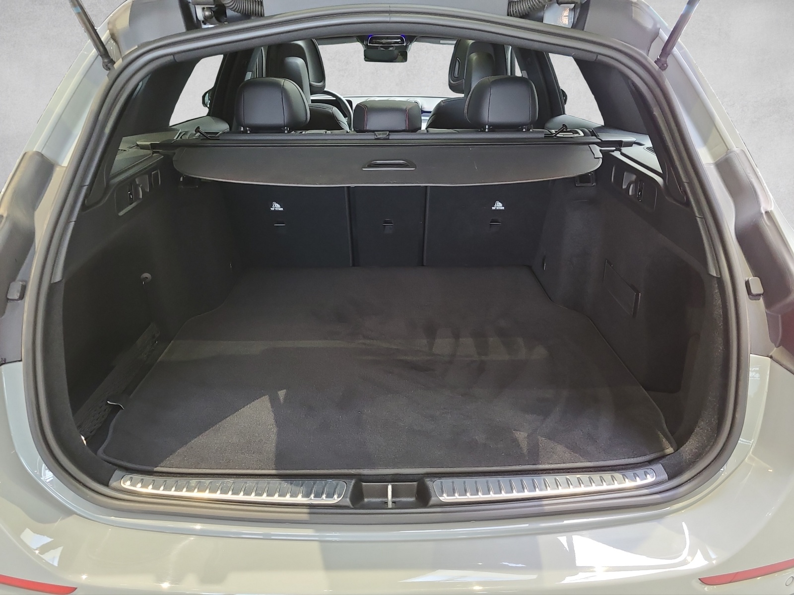 MERCEDES-BENZ C 43 AMG Executive Edition 4matic T-image-5