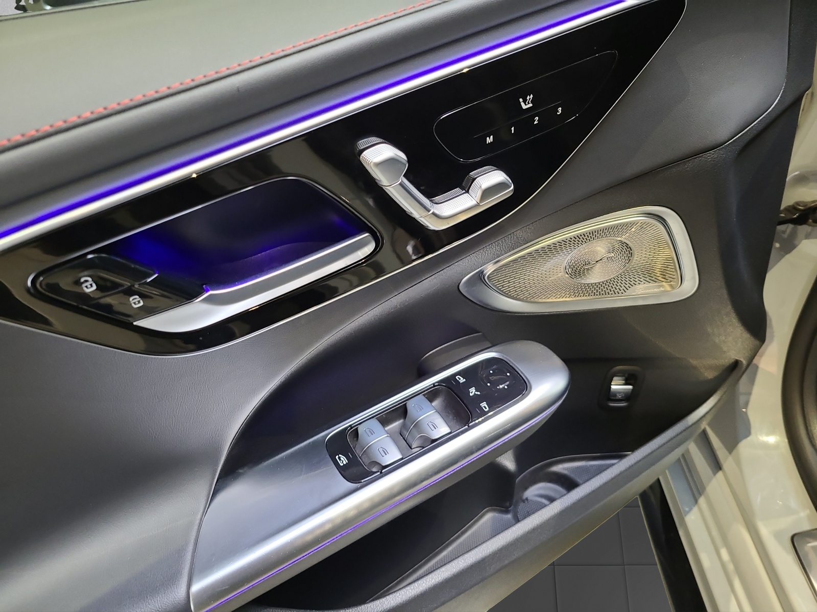 MERCEDES-BENZ C 43 AMG Executive Edition 4matic T-image-14