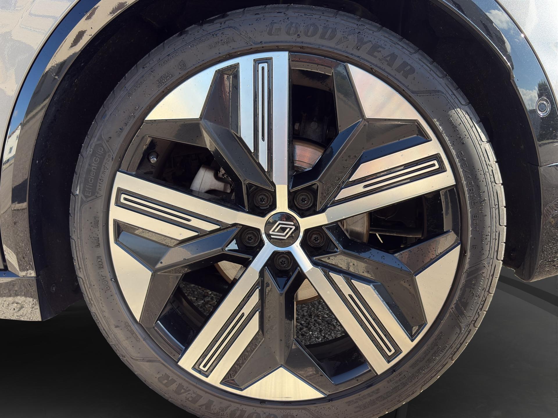 RENAULT Mégane E-TECH EV60 Iconic-image-17