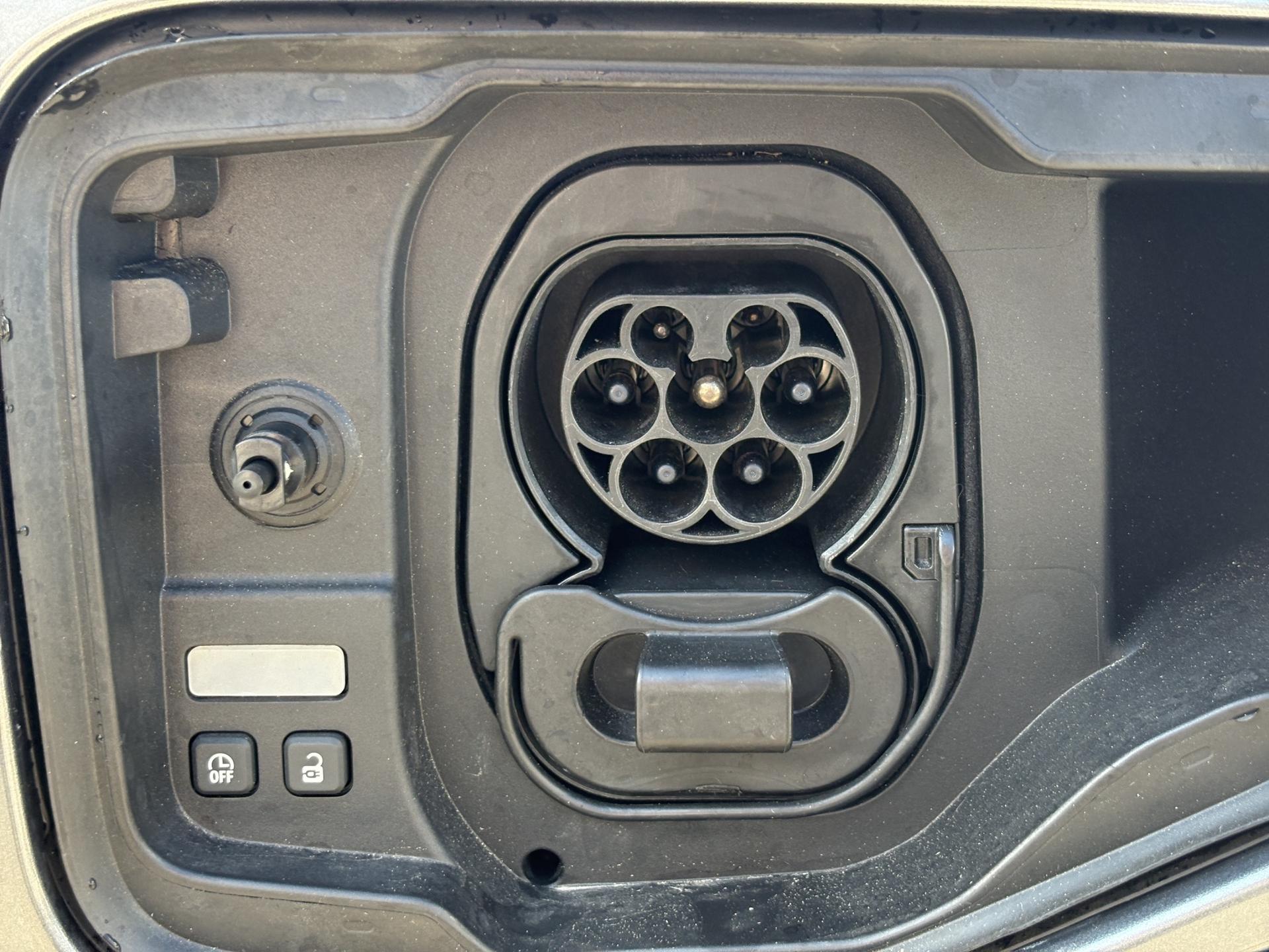 RENAULT Mégane E-TECH EV60 Iconic-image-21