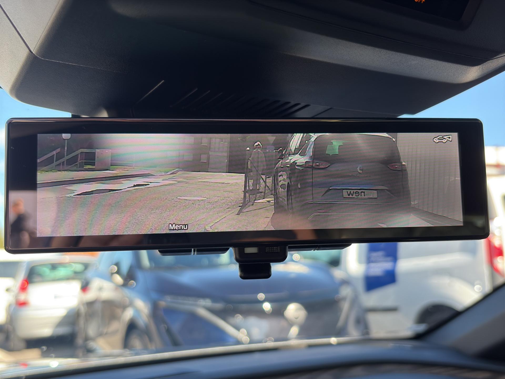 RENAULT Mégane E-TECH EV60 Iconic-image-18