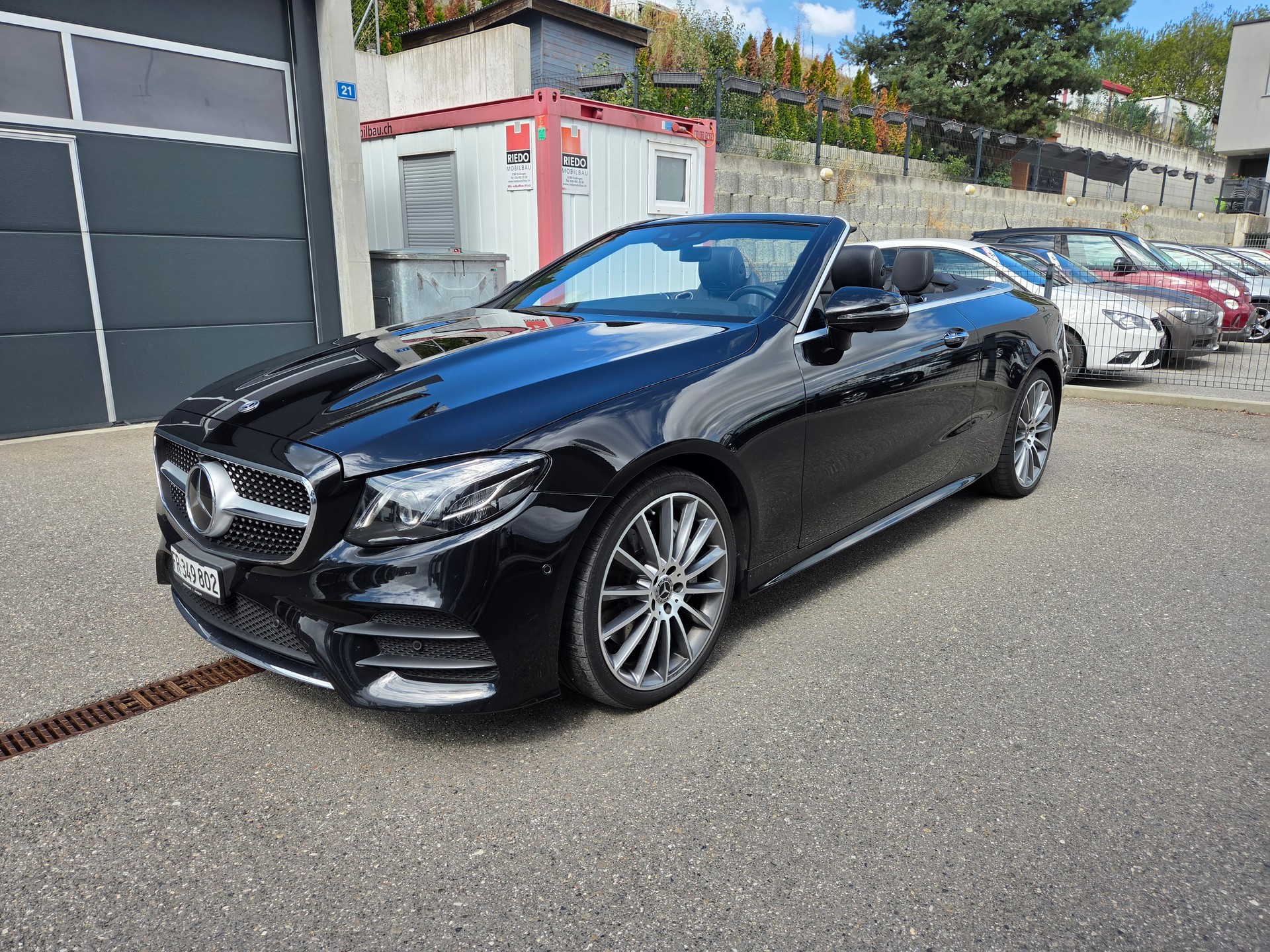 MERCEDES-BENZ E 400 AMG Line 4matic-image-0