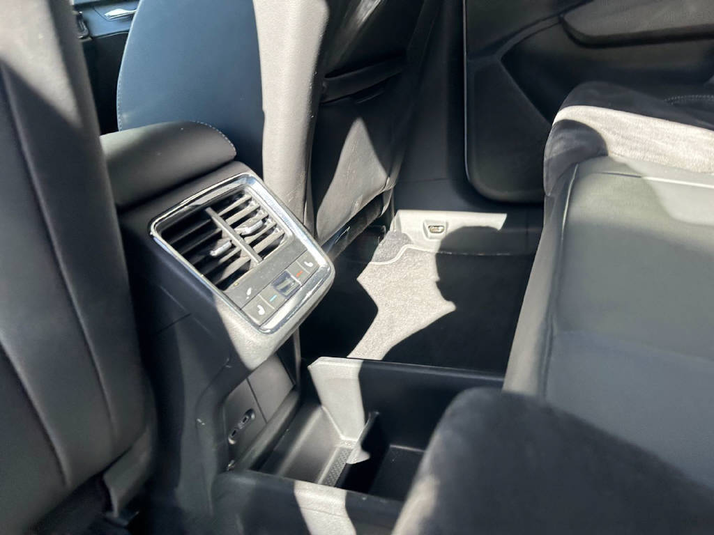 SKODA Enyaq iV 80x SportLine (CH)-image-8