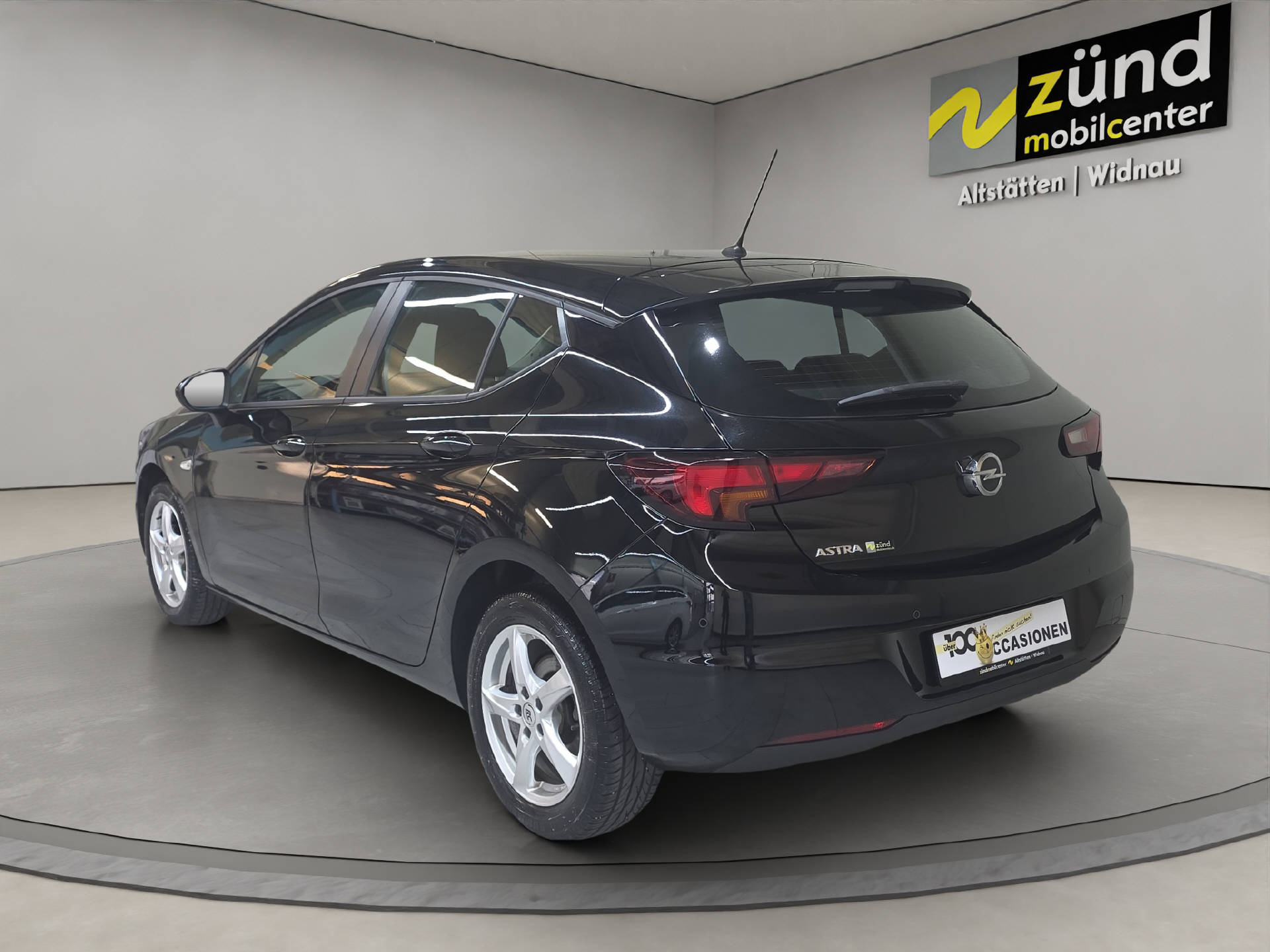 OPEL Astra 1.4 T 150 eTEC Excellence S/S-image-2