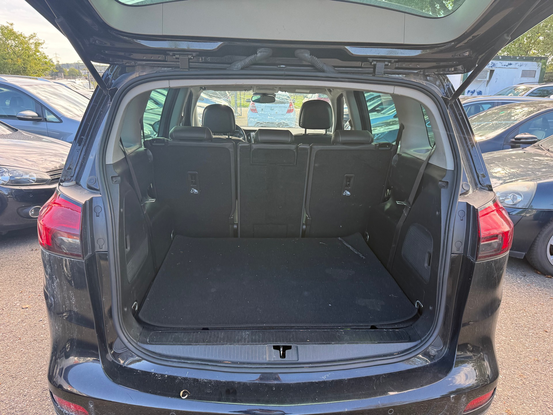 OPEL Zafira 1.6i 16V Turbo Enjoy Automatic-image-10
