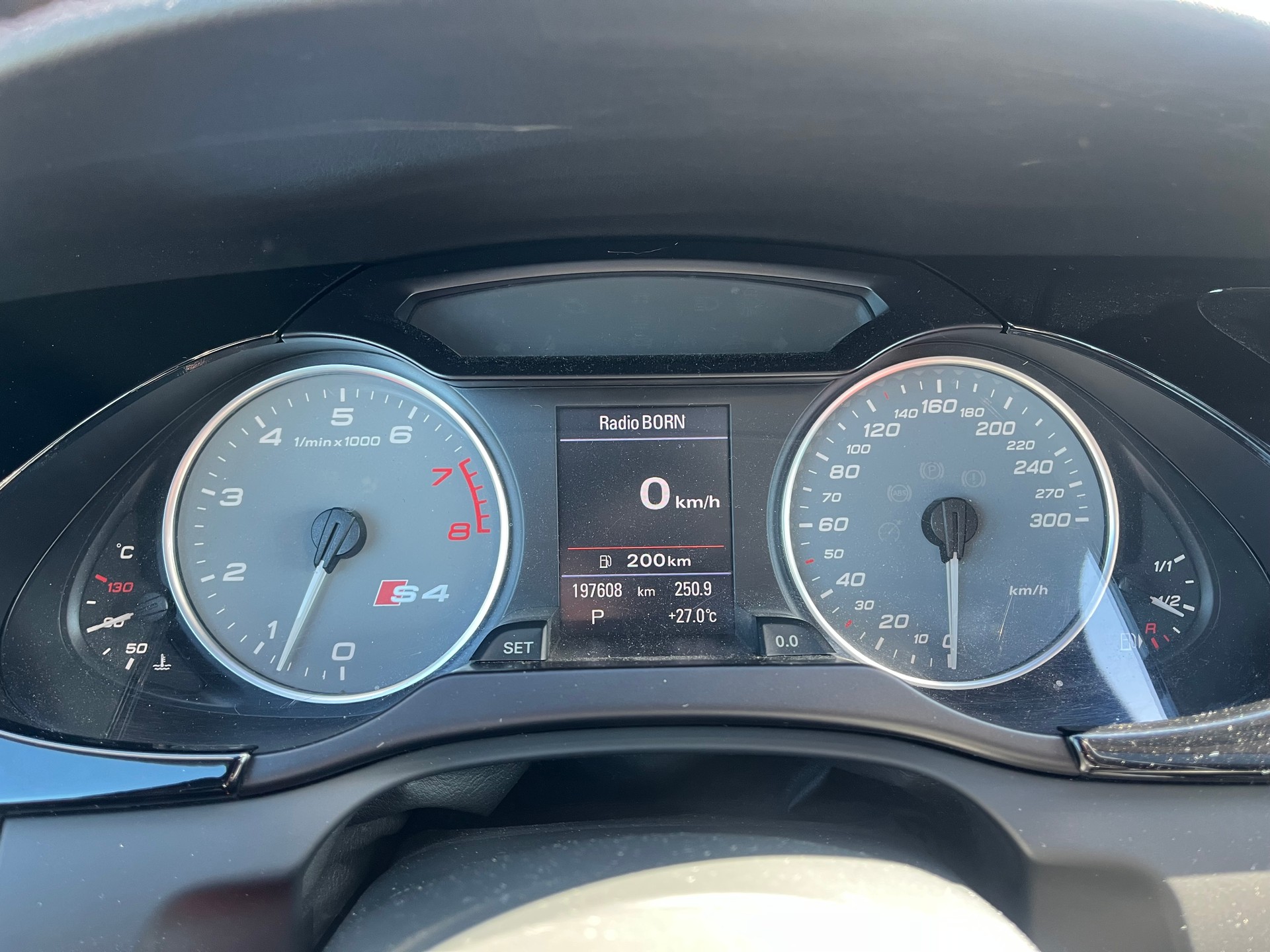 AUDI S4 Limousine 3.0 TFSI quattro S-tronic-image-12