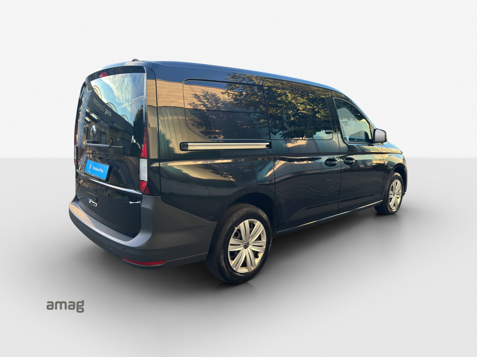 VW Caddy Cargo 2.0TDI Maxi-image-4