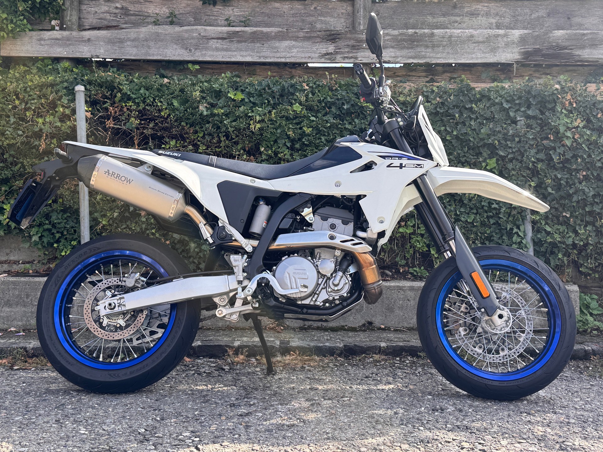 SUZUKI DR-Z 400 SM-showroom-element-3