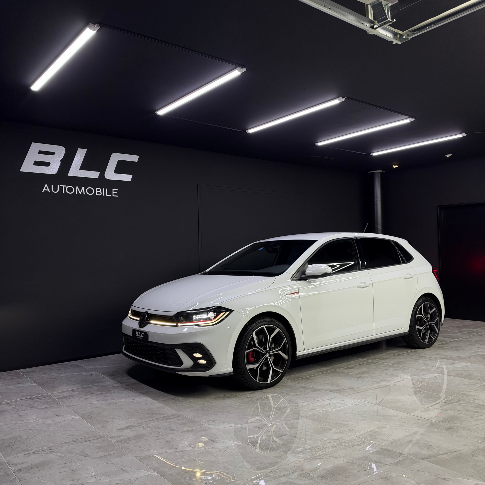 VW Polo 2.0 TSI GTI DSG-image-0