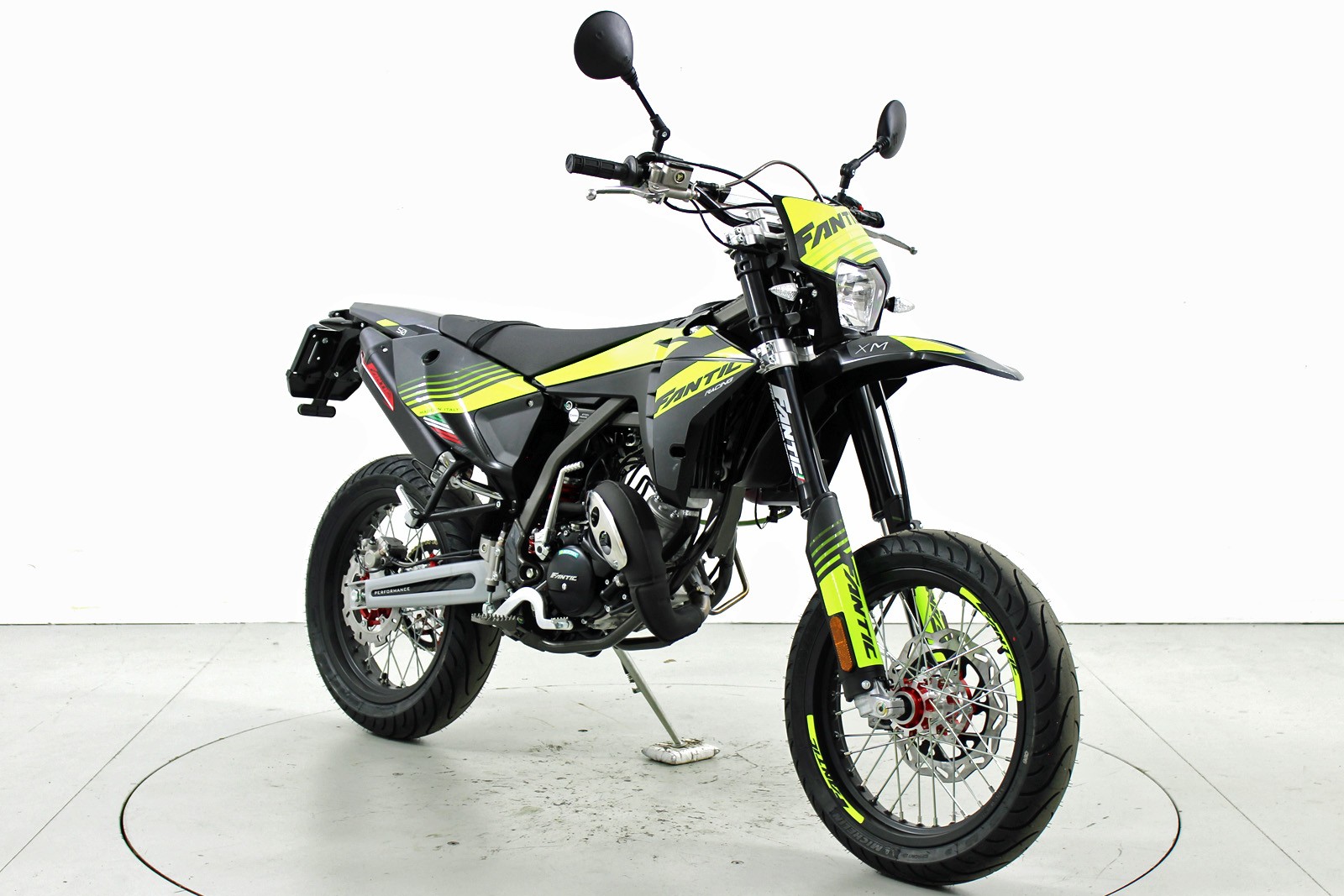 FANTIC XM 50 Performance-showroom-element-1