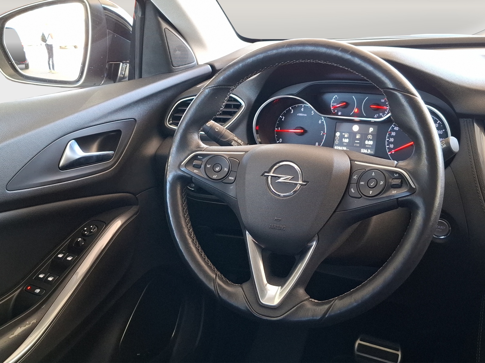 OPEL Grandland X 1.2i TP Ultimate Automatik // PANORAMA-image-15