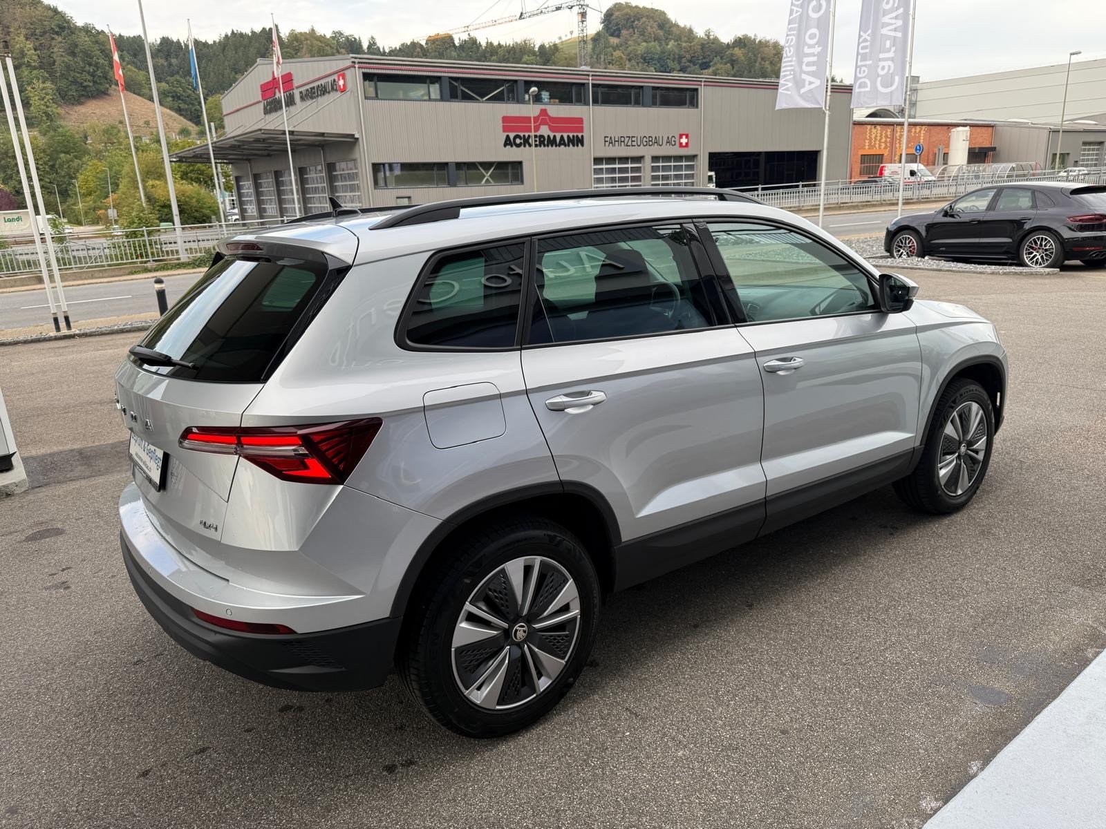 SKODA Karoq 2.0 TDI CR Ambition 4x4 DSG-image-21