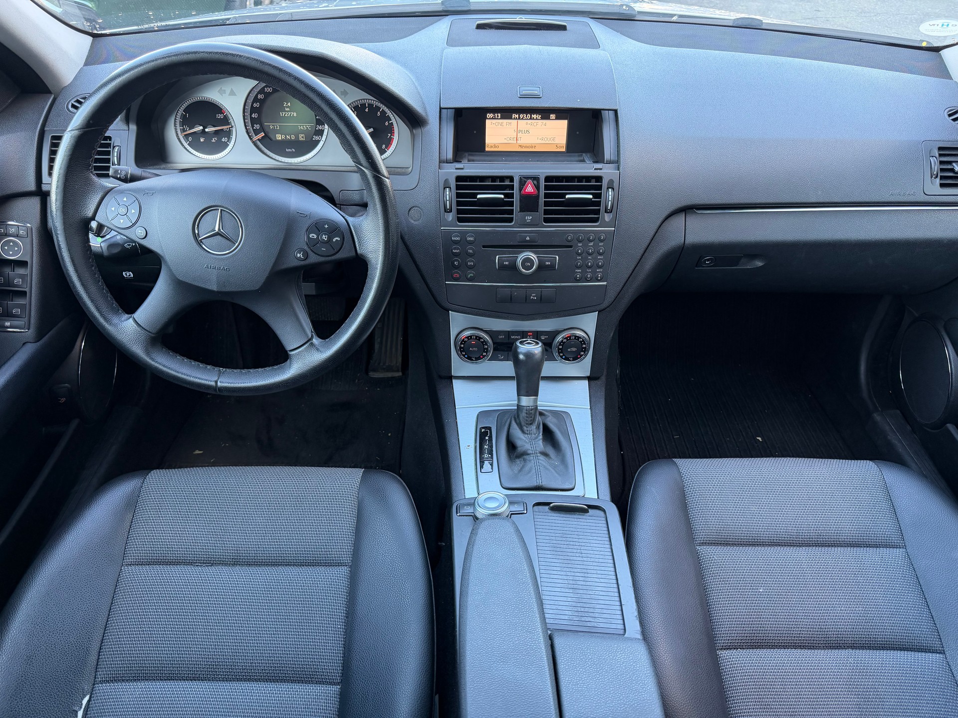 MERCEDES-BENZ C 350 Avantgarde 4Matic 7G-Tronic-image-5