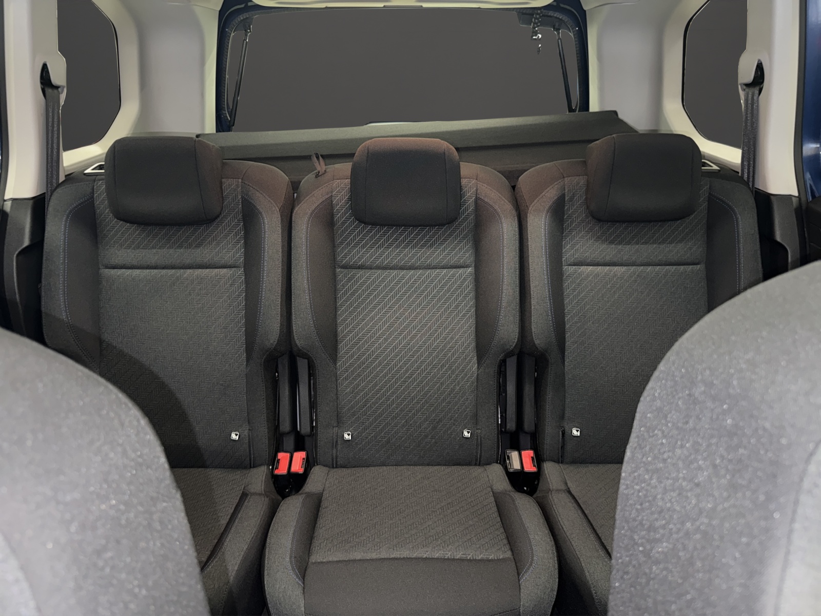 PEUGEOT Rifter 1.5 BlueHDi Allure-image-11
