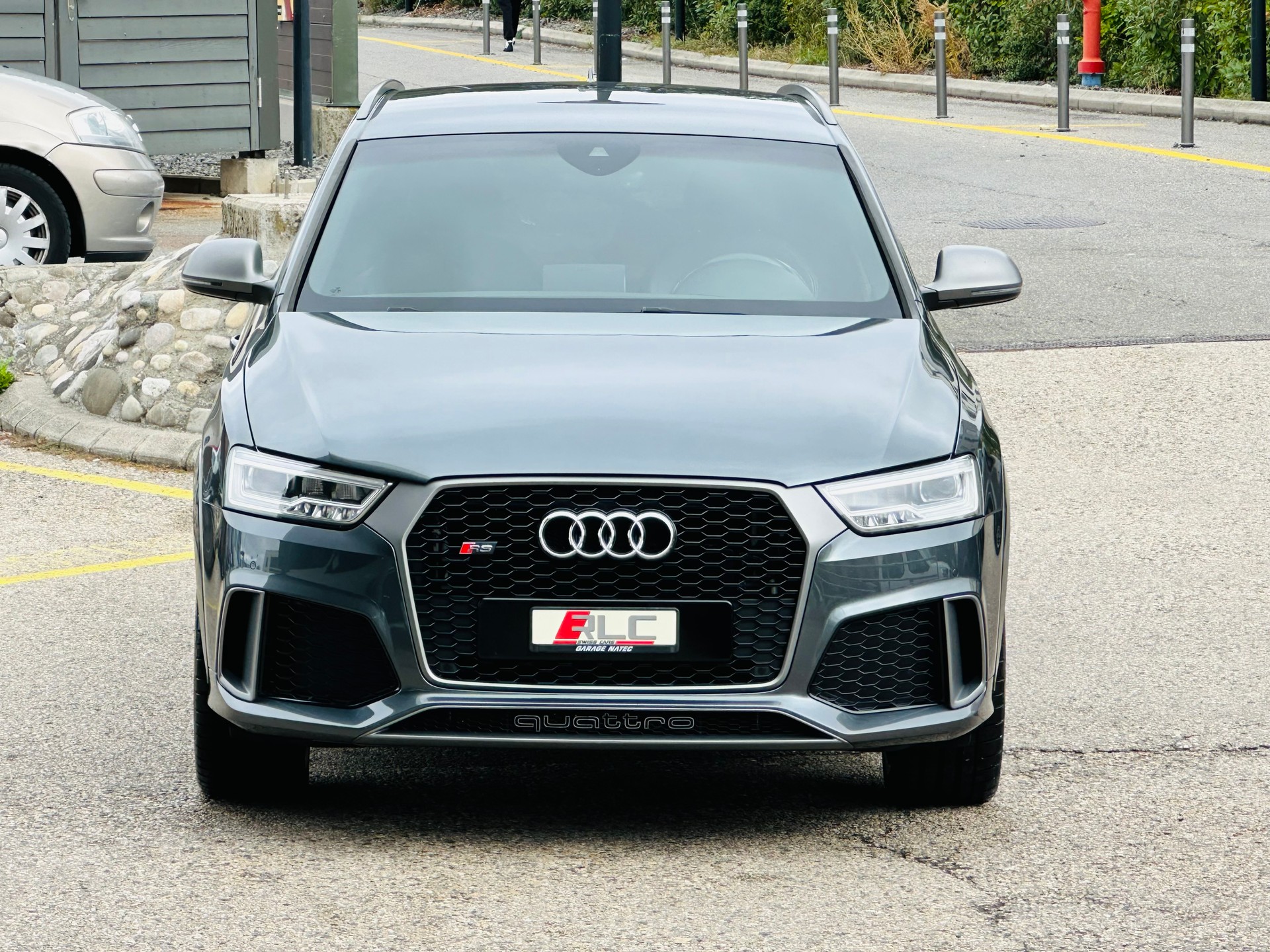 AUDI RS Q3 2.5 TFSI performance quattro S-tronic-image-7