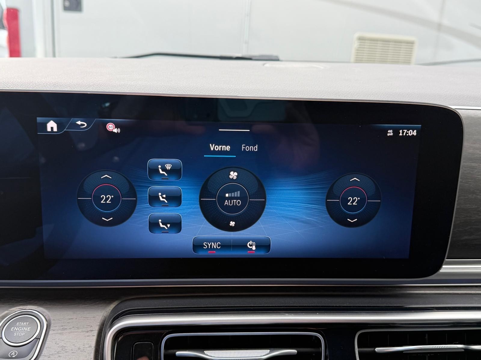 MERCEDES-BENZ V 250 d Avantgarde lang Van-image-22