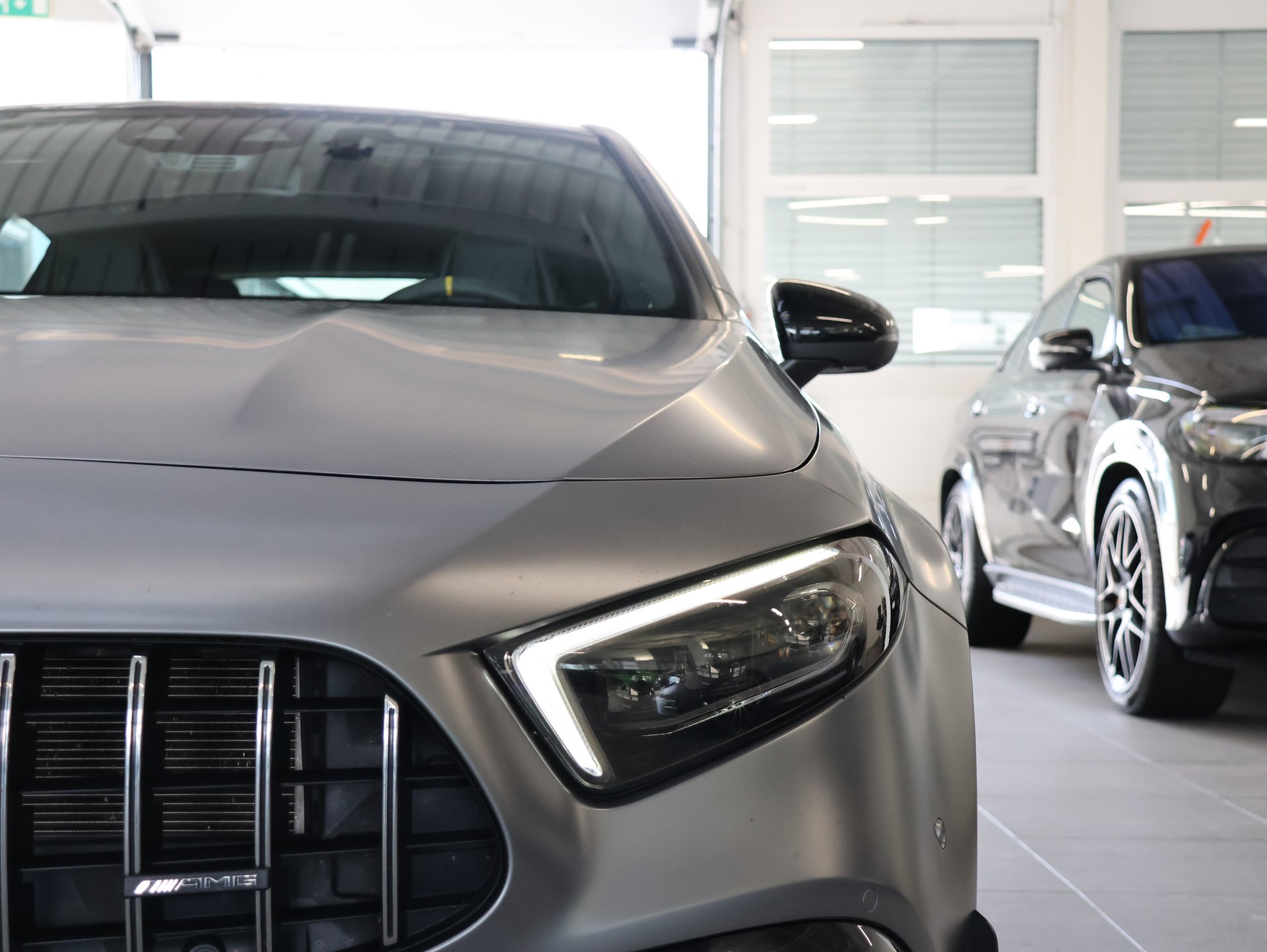 MERCEDES-BENZ A 45 S AMG 4Matic+ Speedshift *DESIGNO-MAGNO*-image-11