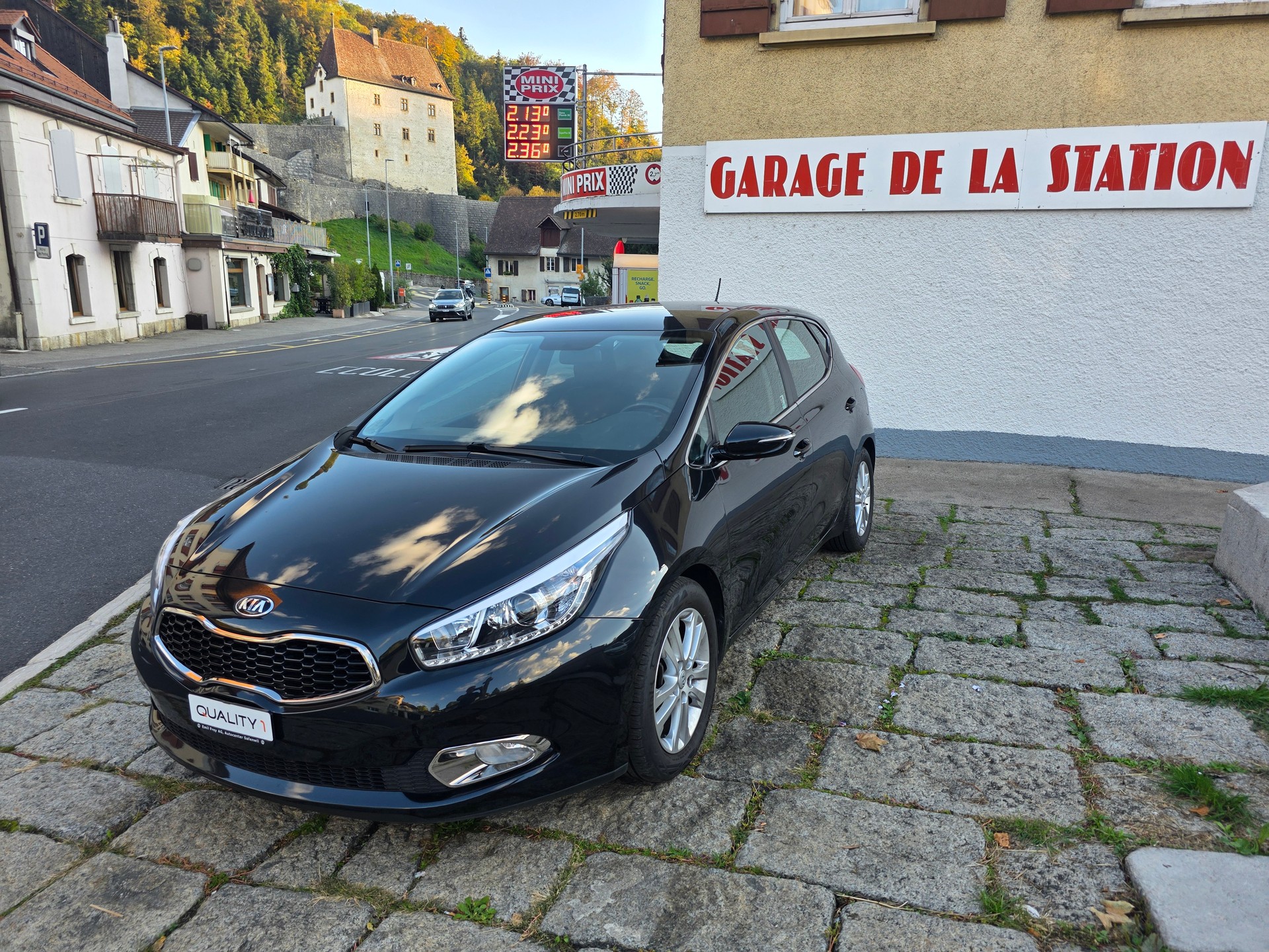 KIA Cee'd 1.6 GDi Trend DCT-image-0