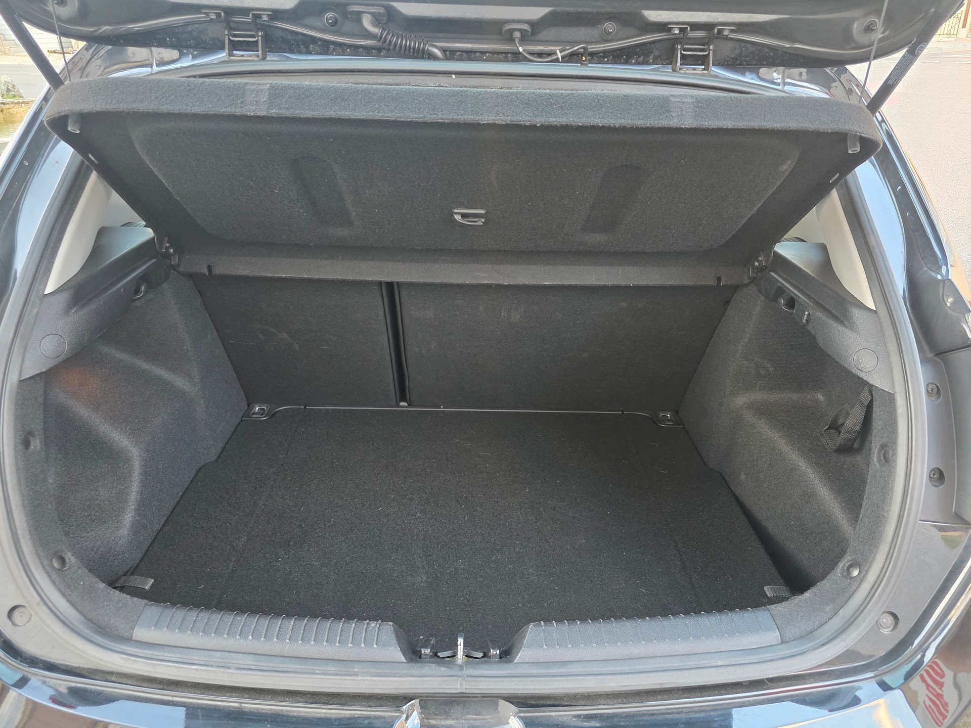 KIA Cee'd 1.6 GDi Trend DCT-image-10