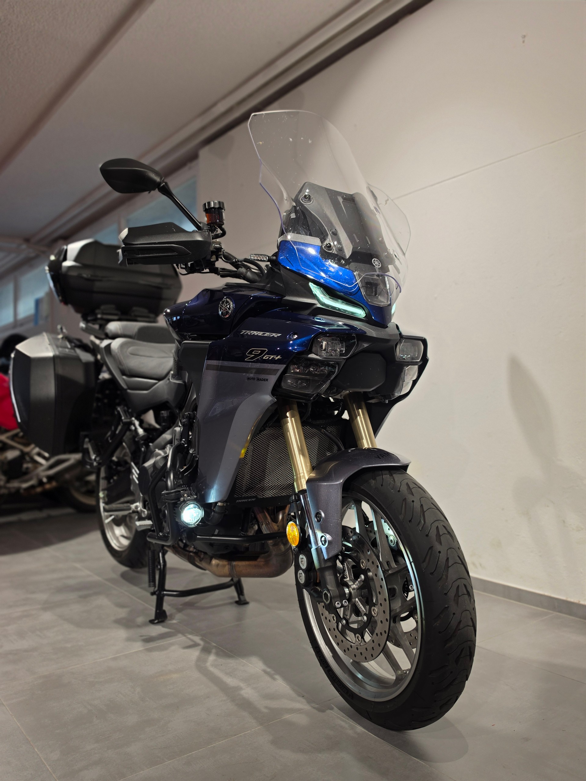 YAMAHA Tracer 9 GT+-showroom-element-1