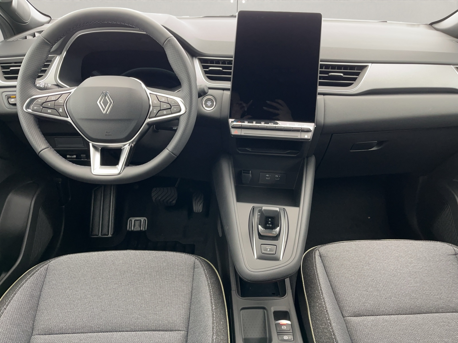 RENAULT Captur 1.8 E-Tech techno-image-8