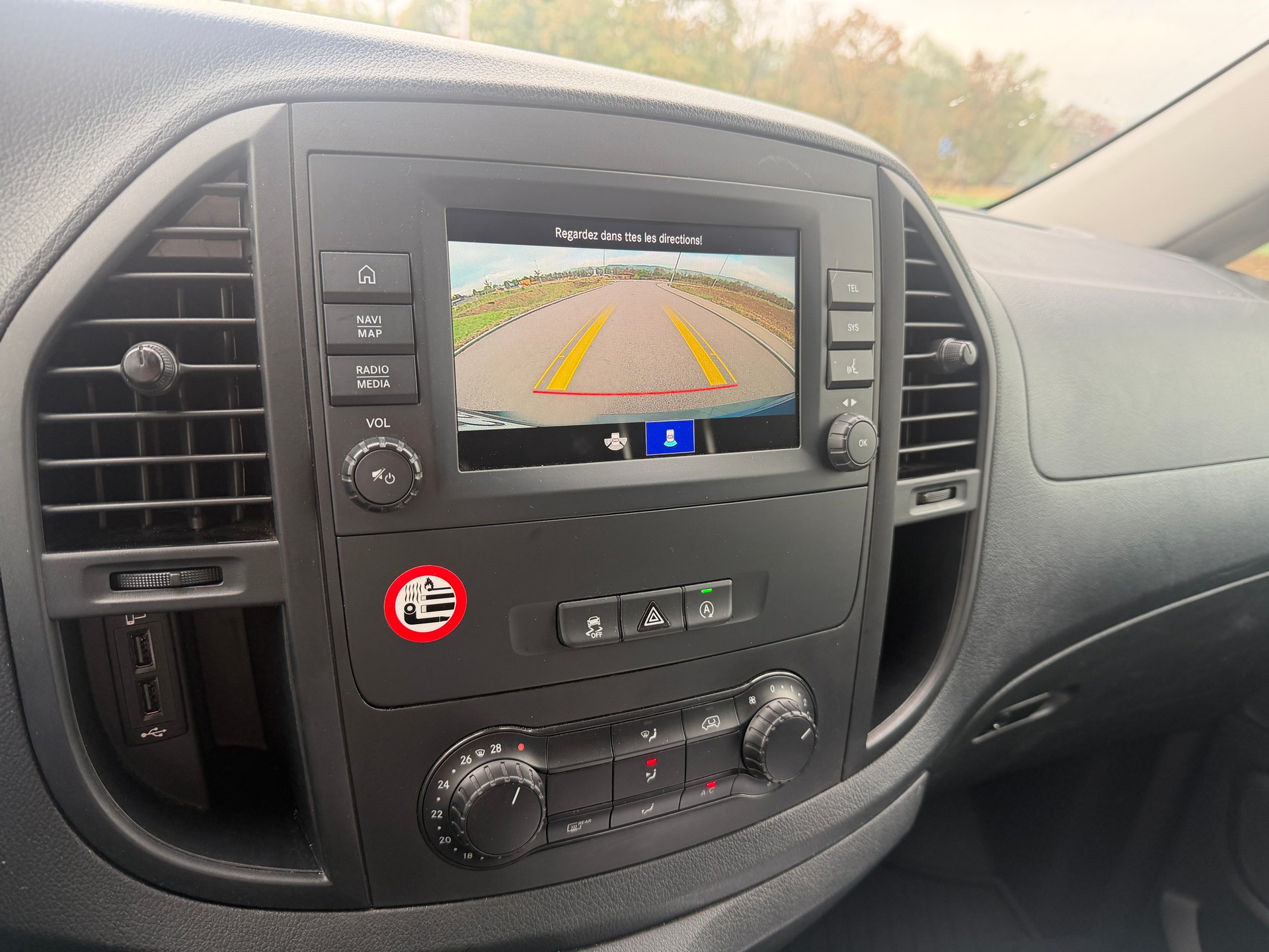 MERCEDES-BENZ Vito 116 CDI Base 3 Sitze-image-4