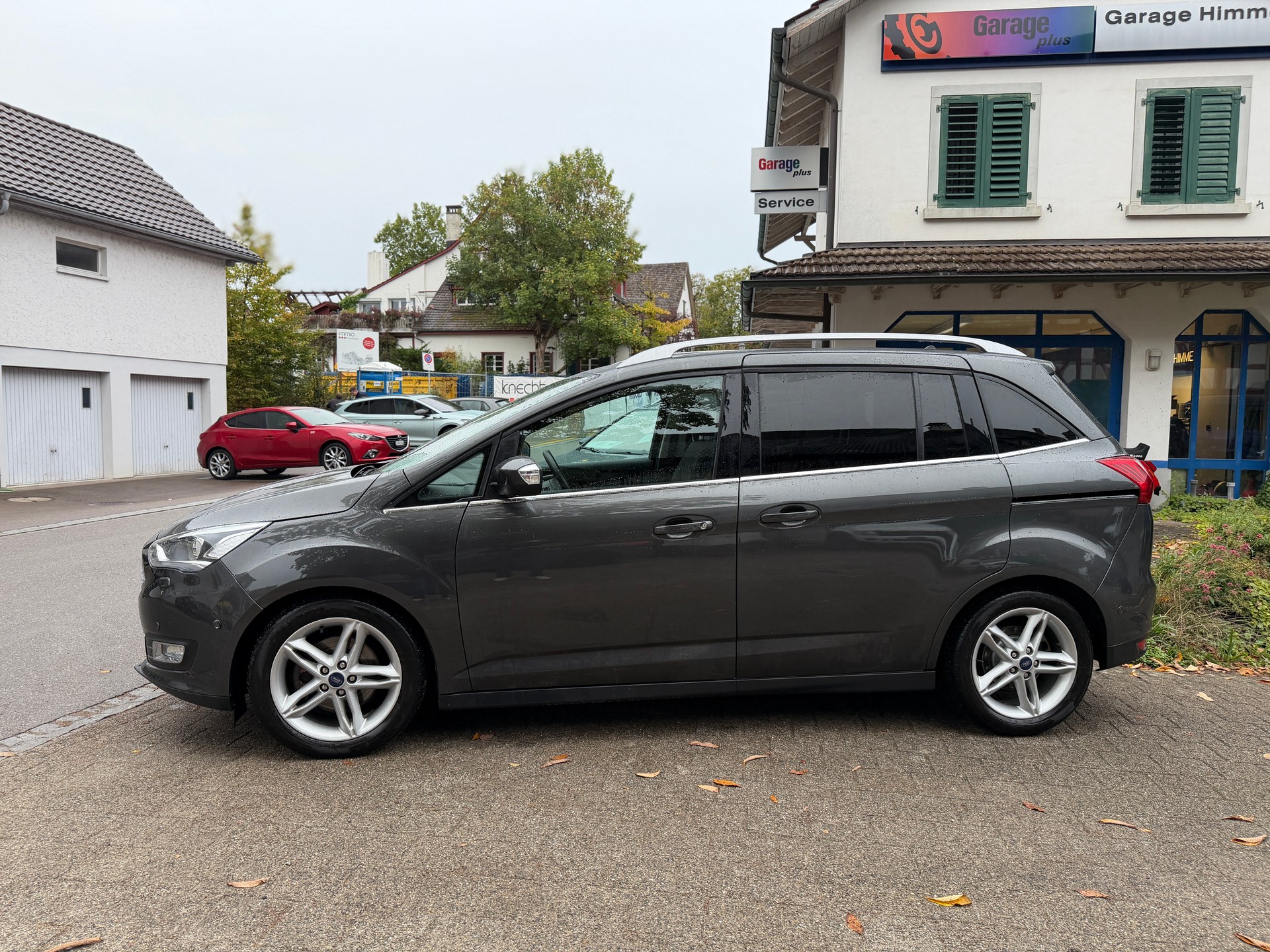 FORD Grand C-Max 1.5 SCTi Titanium X-image-3