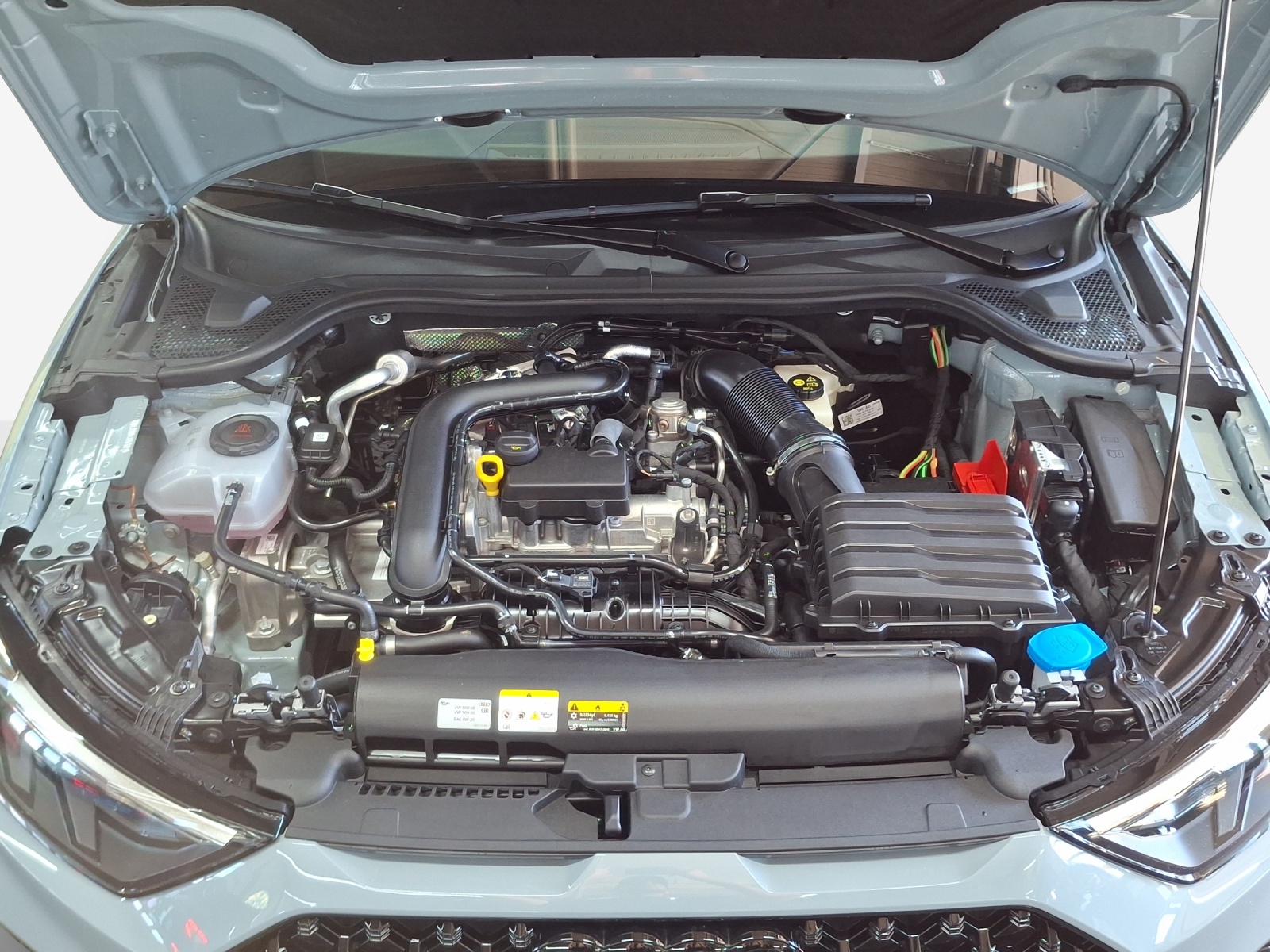 AUDI A1 allstreet 30 TFSI Attraction S-tronic-image-15
